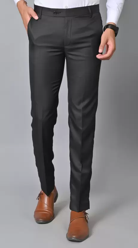 Men Regular Fit Black Cotton Blend Trousers (Size M)